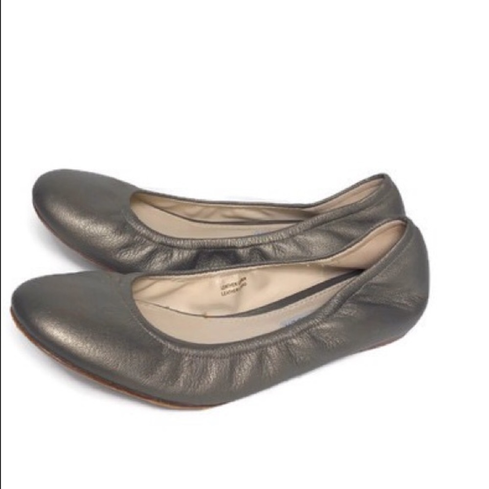 Vera Wang Lavender Label Flats